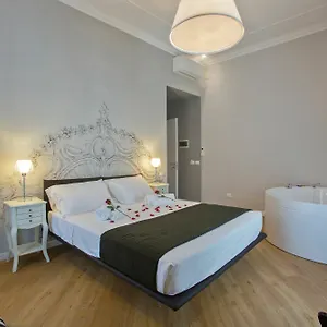 https://ara-suite.it-romehotels.com